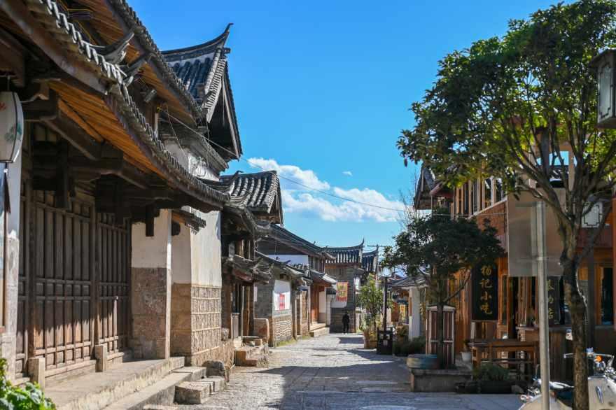 智能电视连上wifi下什么软件没天线也可以想看电视？？游戏画面