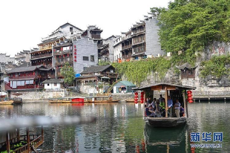 姜文绊马腿，范子铭挥肘不谈，却揪住任俊飞不放，他们想干什么
